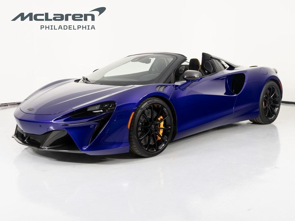 used 2025 McLaren Artura car, priced at $319,995