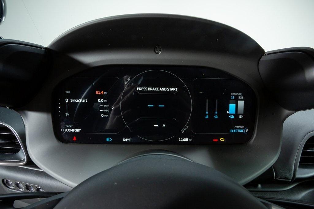 new 2025 McLaren Artura car, priced at $355,308