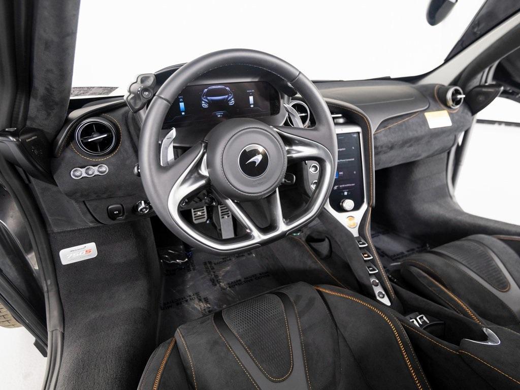 new 2025 McLaren 750S car, priced at $414,230