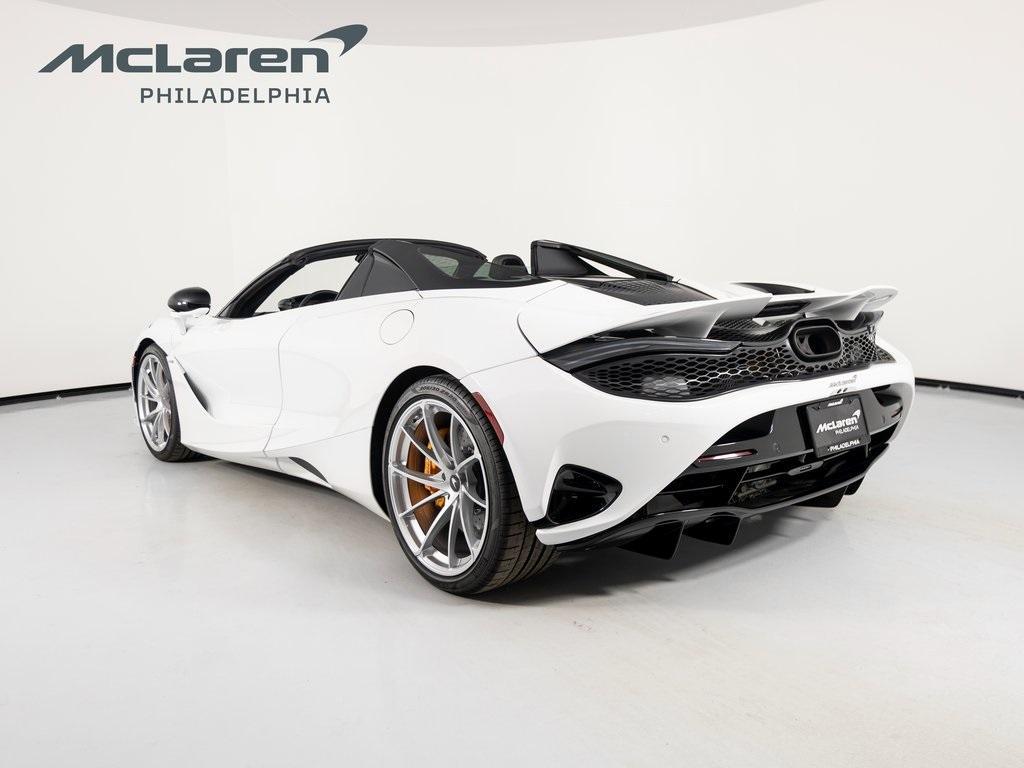 new 2025 McLaren 750S car, priced at $414,230