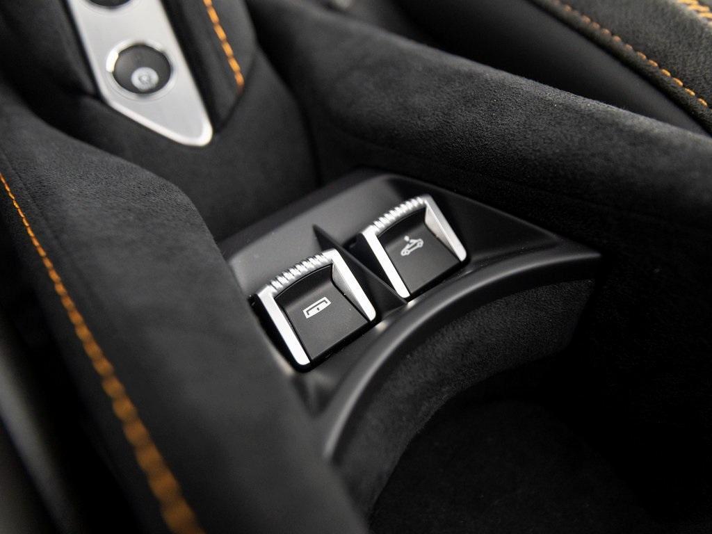 new 2025 McLaren 750S car, priced at $414,230