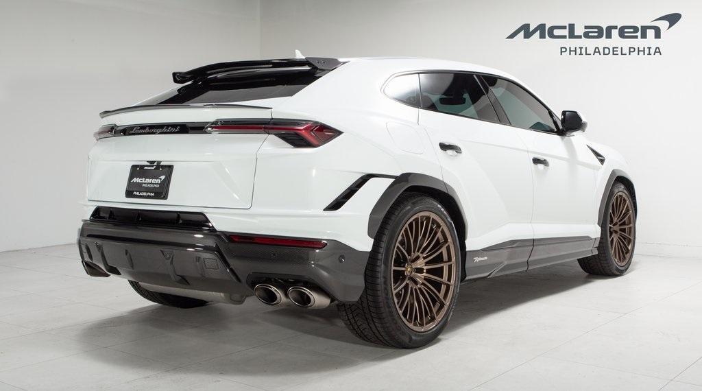 used 2023 Lamborghini Urus car, priced at $294,818