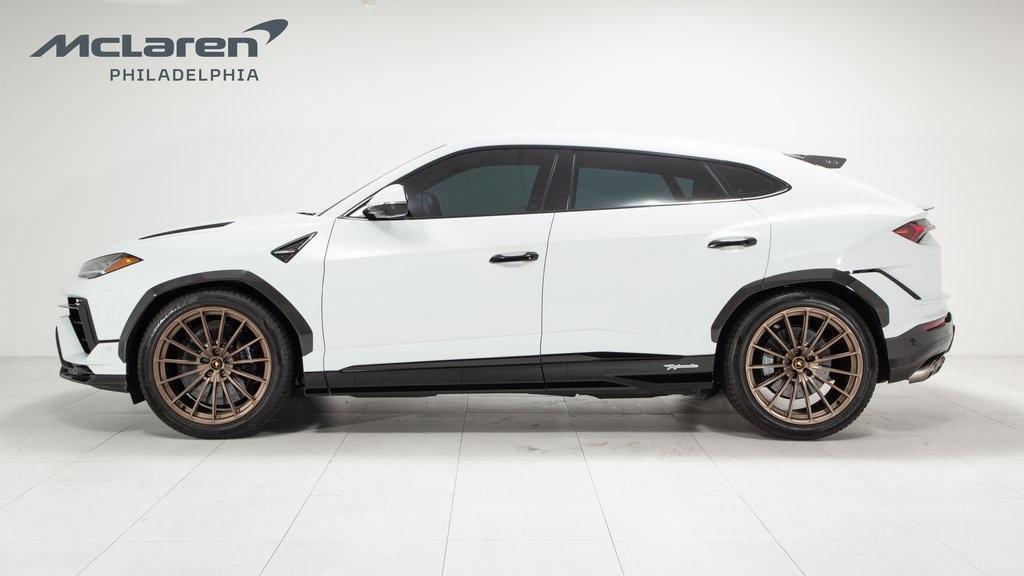 used 2023 Lamborghini Urus car, priced at $294,818