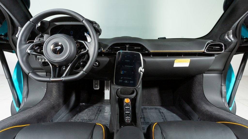 new 2025 McLaren Artura car, priced at $346,440