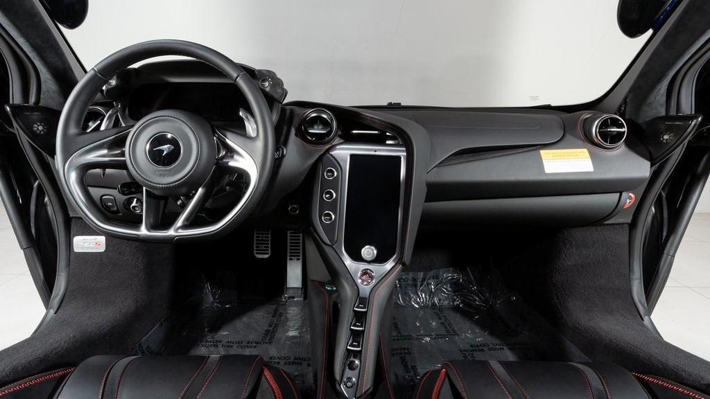 used 2024 McLaren 750S car, priced at $372,995