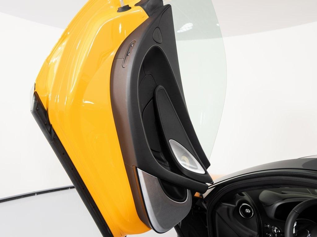 new 2025 McLaren GTS car, priced at $241,108