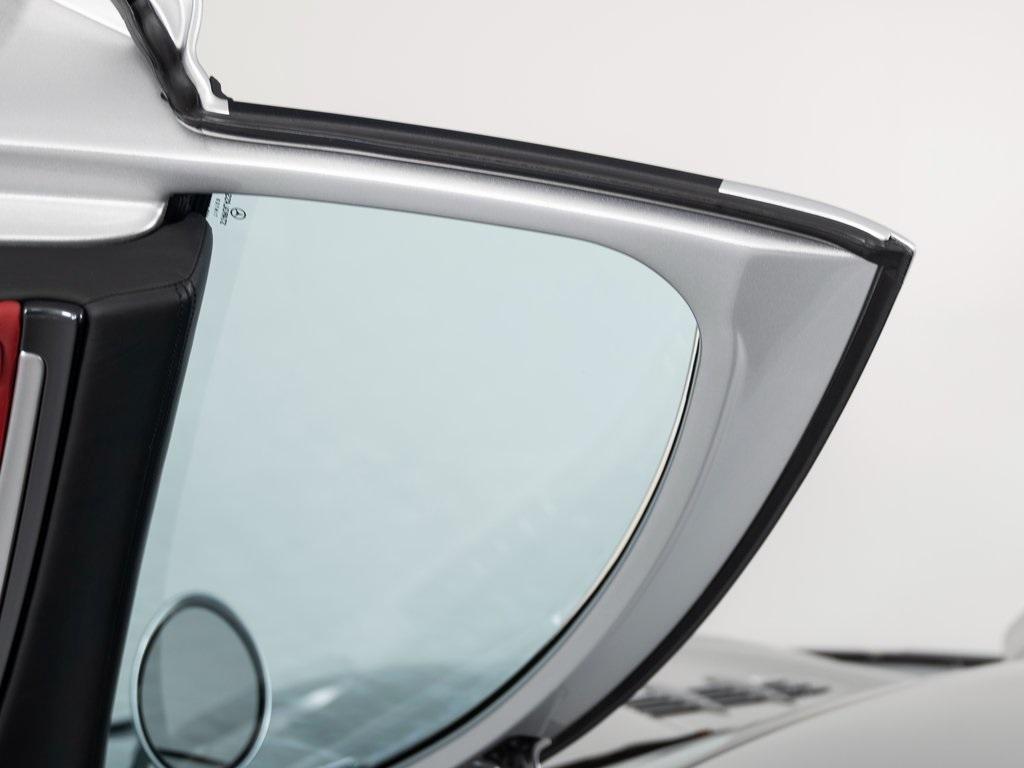 used 2005 Mercedes-Benz SLR McLaren car, priced at $384,475