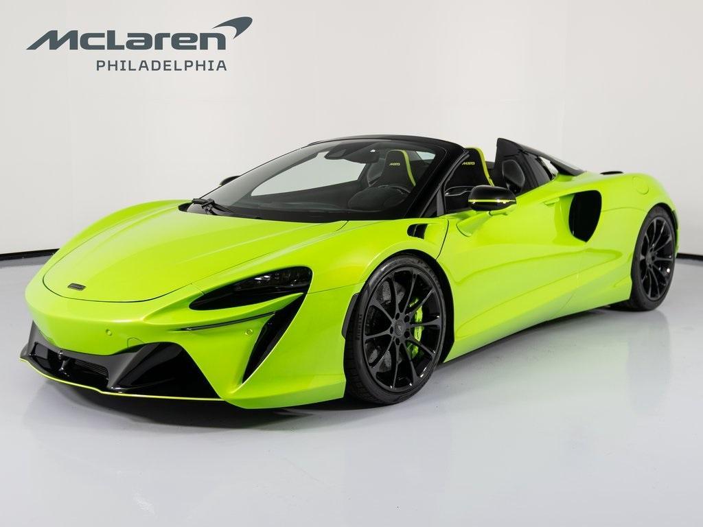used 2025 McLaren Artura car, priced at $329,995