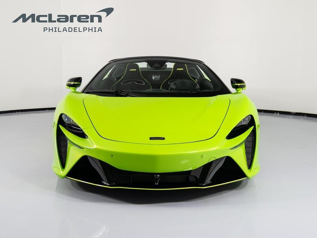 used 2025 McLaren Artura car, priced at $329,995