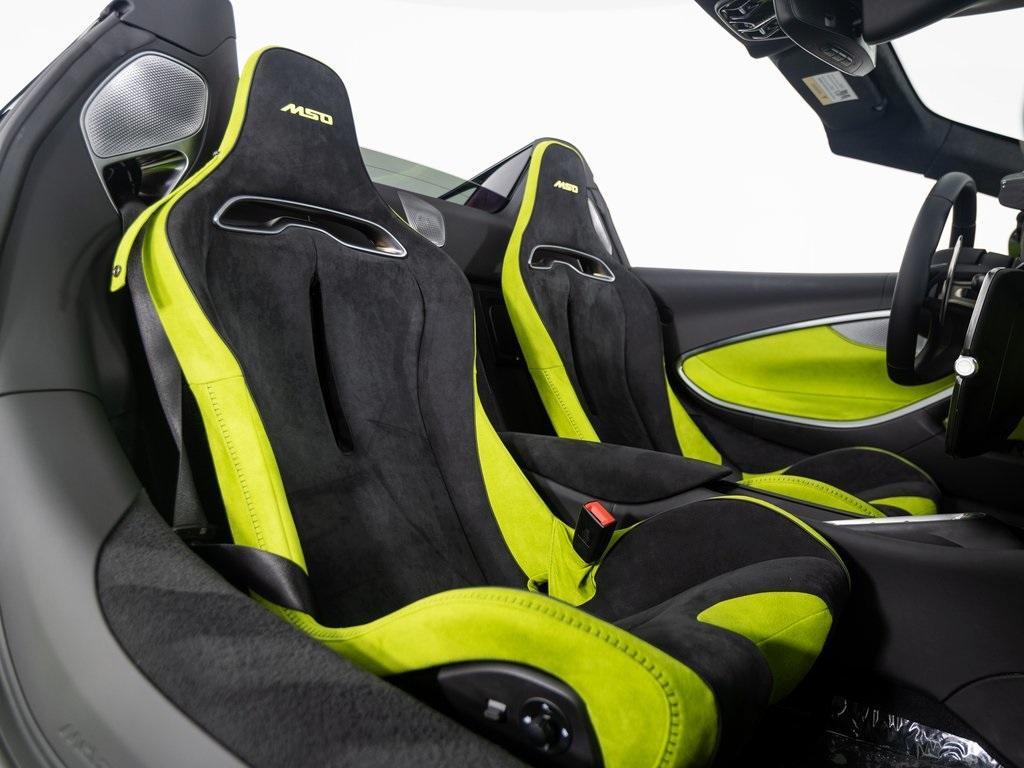 used 2025 McLaren Artura car, priced at $329,995