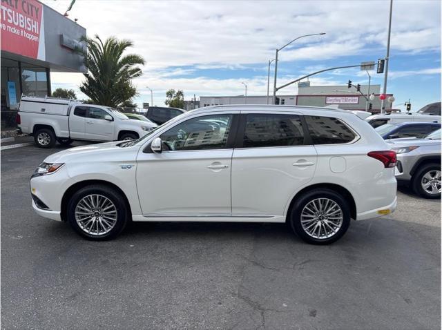 used 2022 Mitsubishi Outlander PHEV car, priced at $25,498