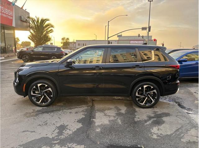 used 2023 Mitsubishi Outlander car, priced at $25,498