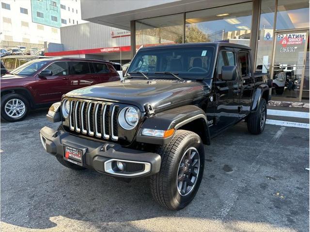 used 2023 Jeep Gladiator car, priced at $35,088