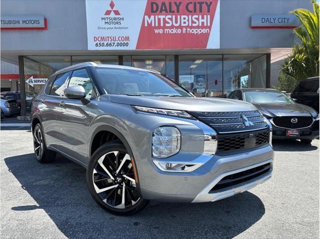 new 2024 Mitsubishi Outlander car, priced at $36,835