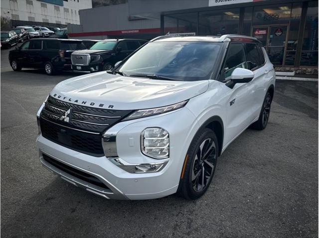 new 2025 Mitsubishi Outlander PHEV car, priced at $52,240