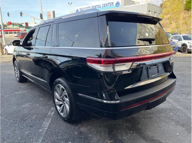 used 2022 Lincoln Navigator car, priced at $57,388