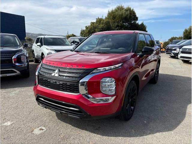 new 2024 Mitsubishi Outlander car, priced at $37,955