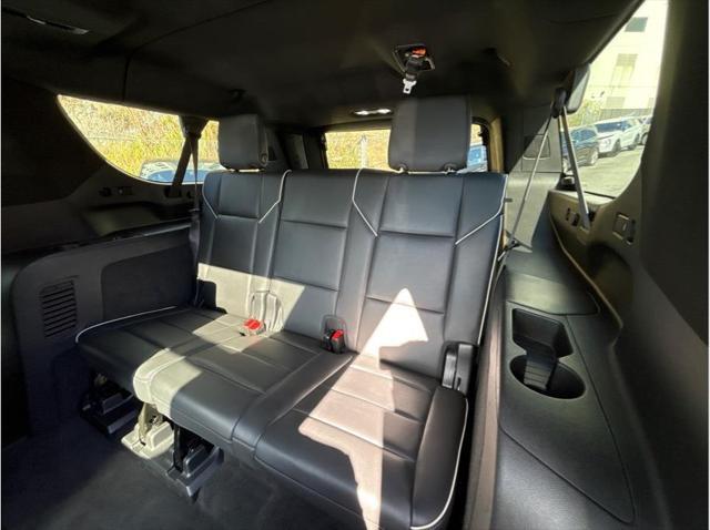 used 2022 Cadillac Escalade ESV car, priced at $68,388