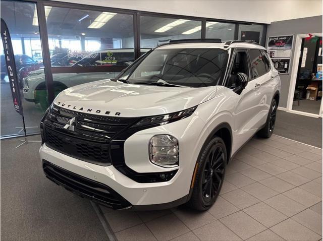 new 2024 Mitsubishi Outlander car, priced at $40,090