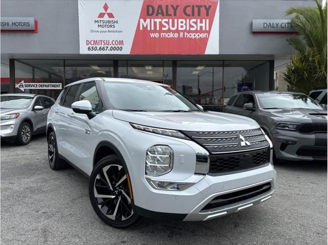 new 2025 Mitsubishi Outlander PHEV car, priced at $47,705