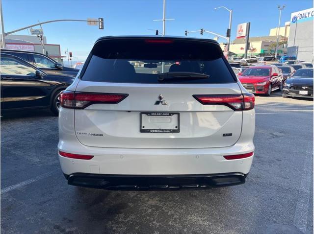 new 2024 Mitsubishi Outlander car, priced at $40,490