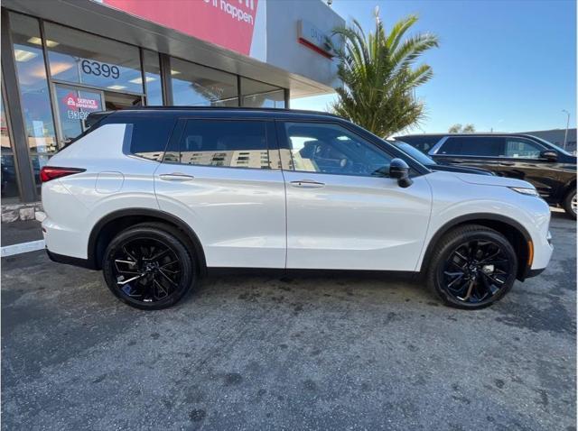 new 2024 Mitsubishi Outlander car, priced at $40,490