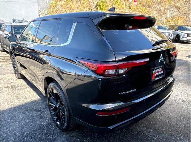 new 2024 Mitsubishi Outlander car, priced at $36,240