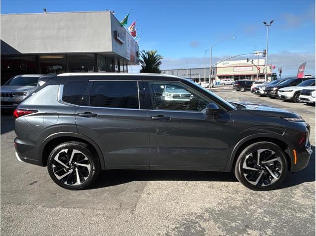 new 2024 Mitsubishi Outlander car, priced at $40,920