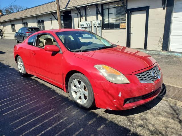 used 2008 Nissan Altima car, priced at $2,100