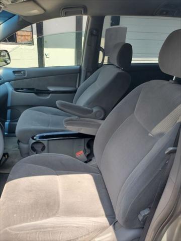 used 2004 Toyota Sienna car, priced at $2,200