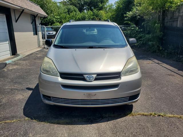 used 2004 Toyota Sienna car, priced at $2,200