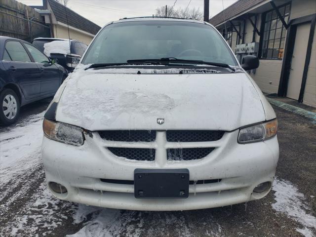 used 2000 Dodge Grand Caravan car, priced at $1,100