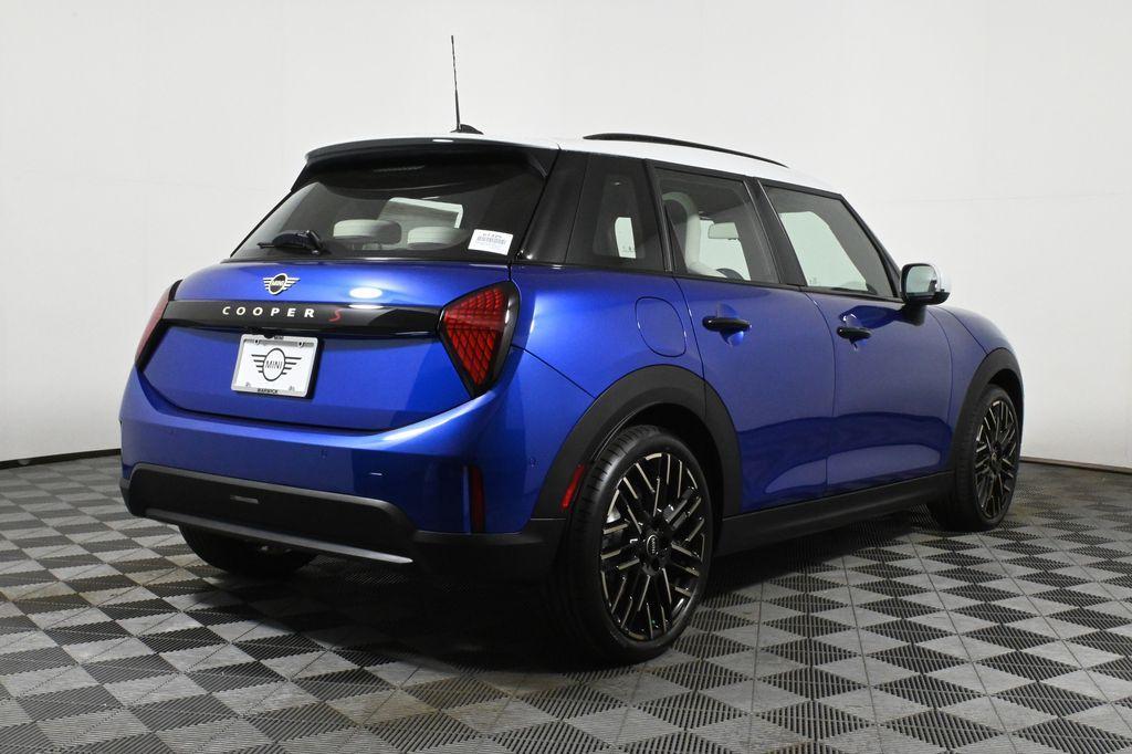 used 2025 MINI Hardtop car, priced at $32,145