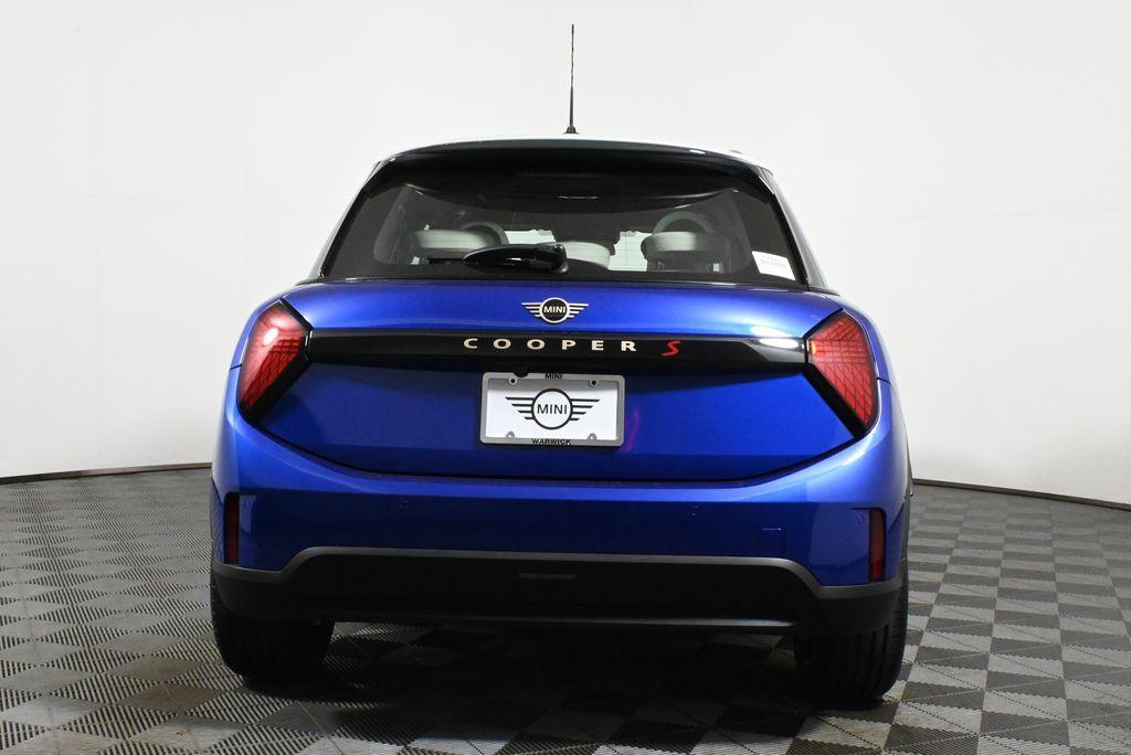 used 2025 MINI Hardtop car, priced at $32,145