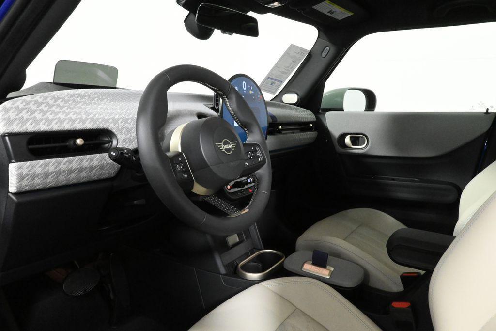 used 2025 MINI Hardtop car, priced at $32,145