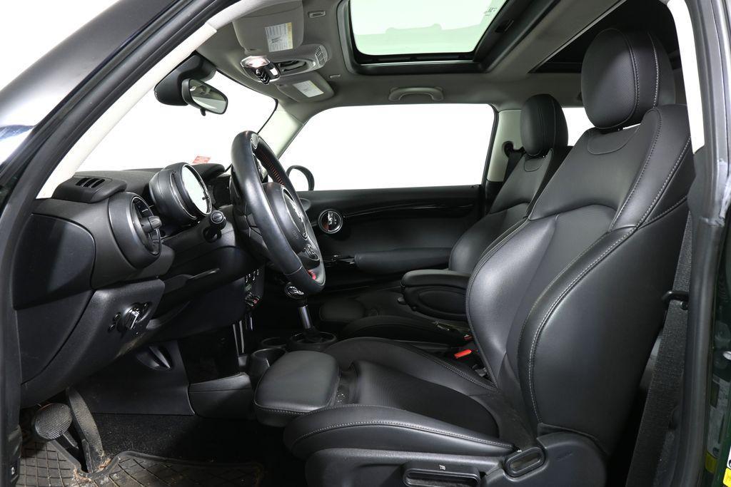 used 2019 MINI Hardtop car, priced at $17,619