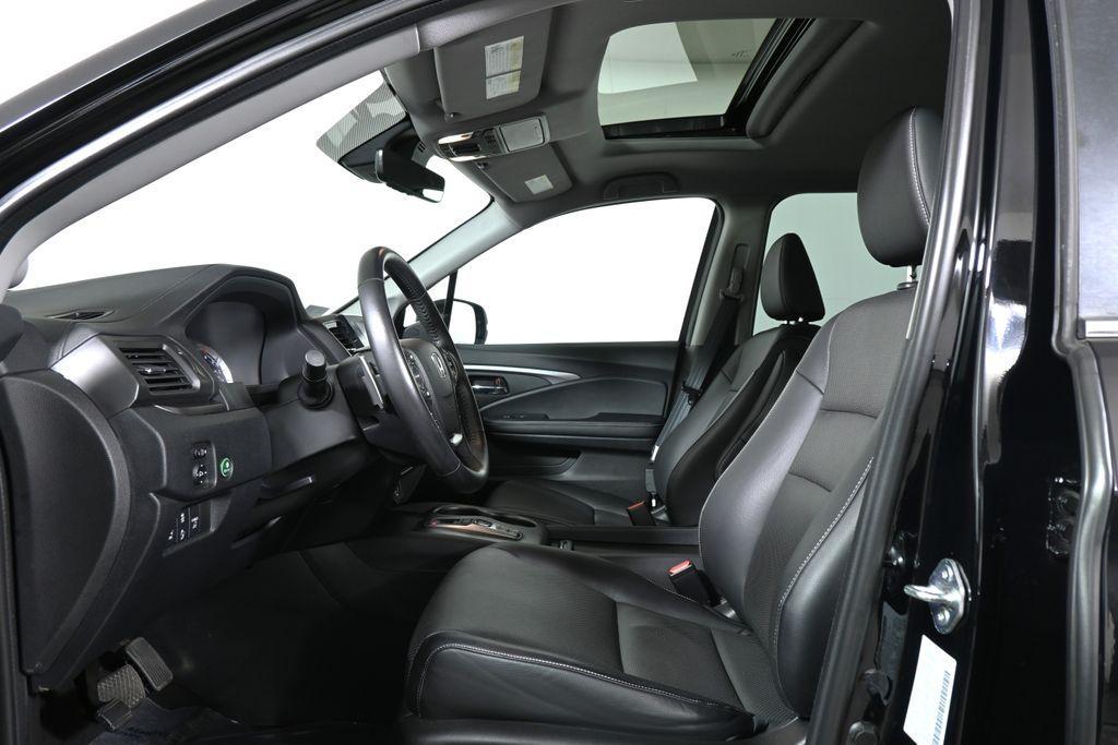 used 2022 Honda Ridgeline car, priced at $32,236