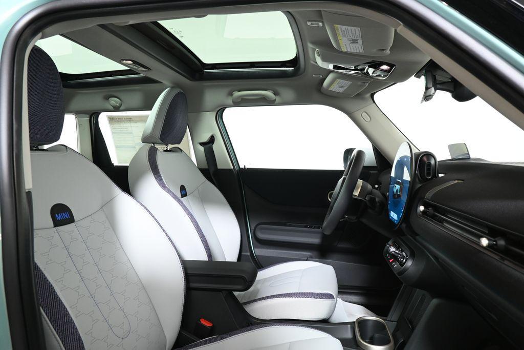 new 2026 MINI Hardtop car, priced at $38,275