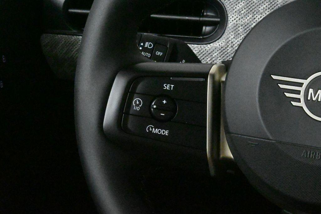 used 2025 MINI Hardtop car, priced at $32,599