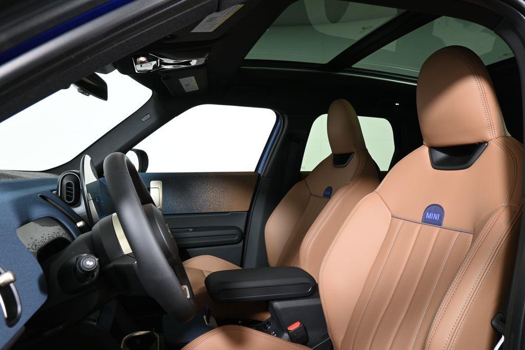 new 2025 MINI Countryman car, priced at $43,525
