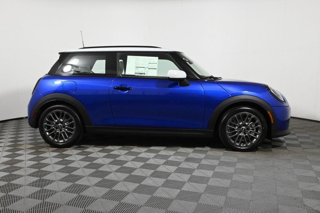 new 2025 MINI Hardtop car, priced at $32,595