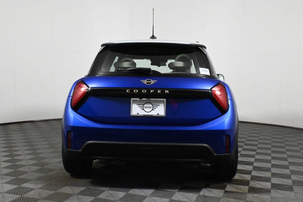 new 2025 MINI Hardtop car, priced at $32,595