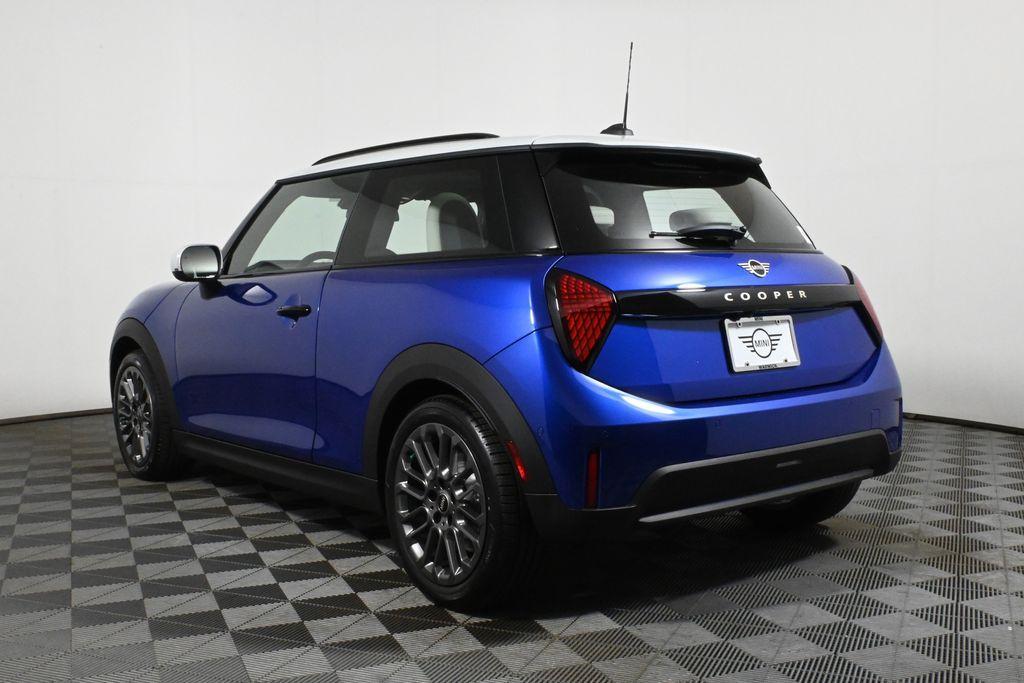 new 2025 MINI Hardtop car, priced at $32,595