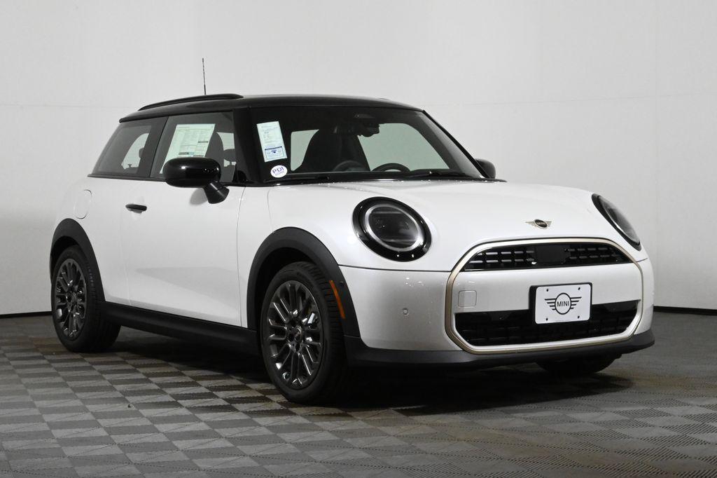 new 2025 MINI Hardtop car, priced at $33,595