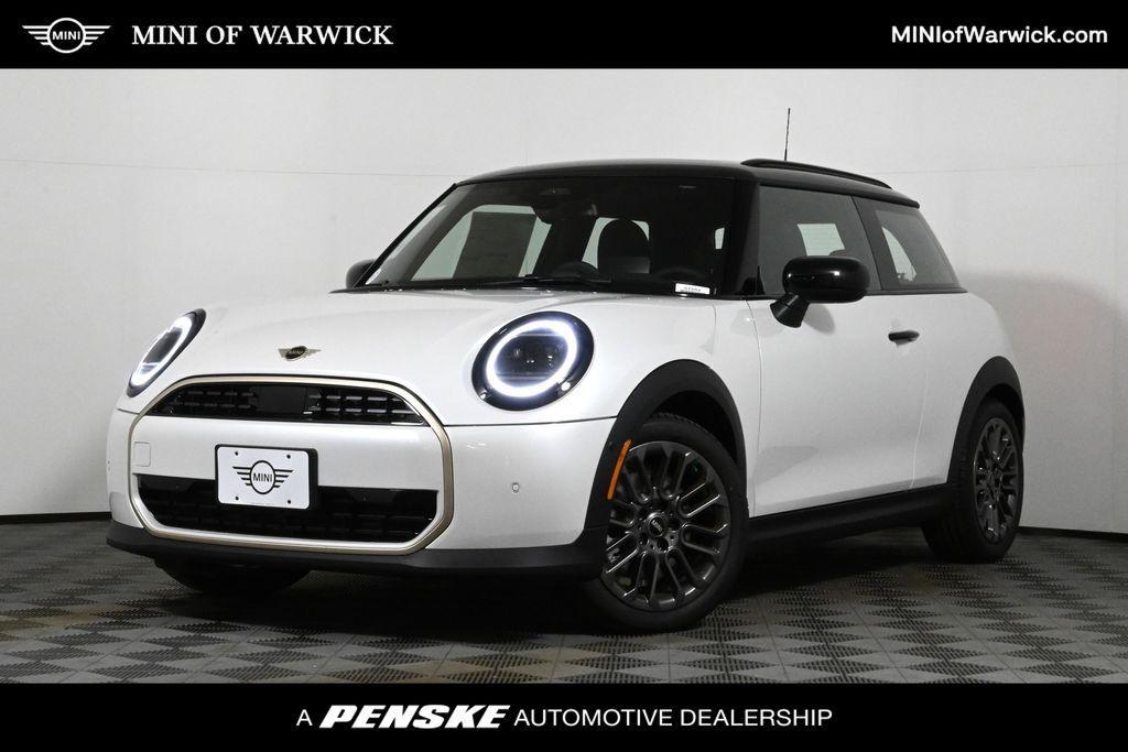 new 2025 MINI Hardtop car, priced at $33,595