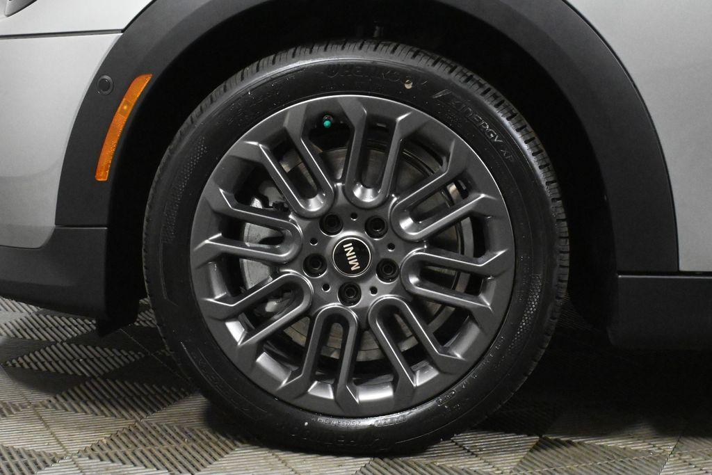 new 2025 MINI Hardtop car, priced at $36,775