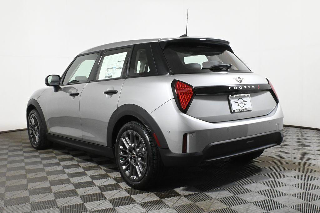 new 2025 MINI Hardtop car, priced at $36,775