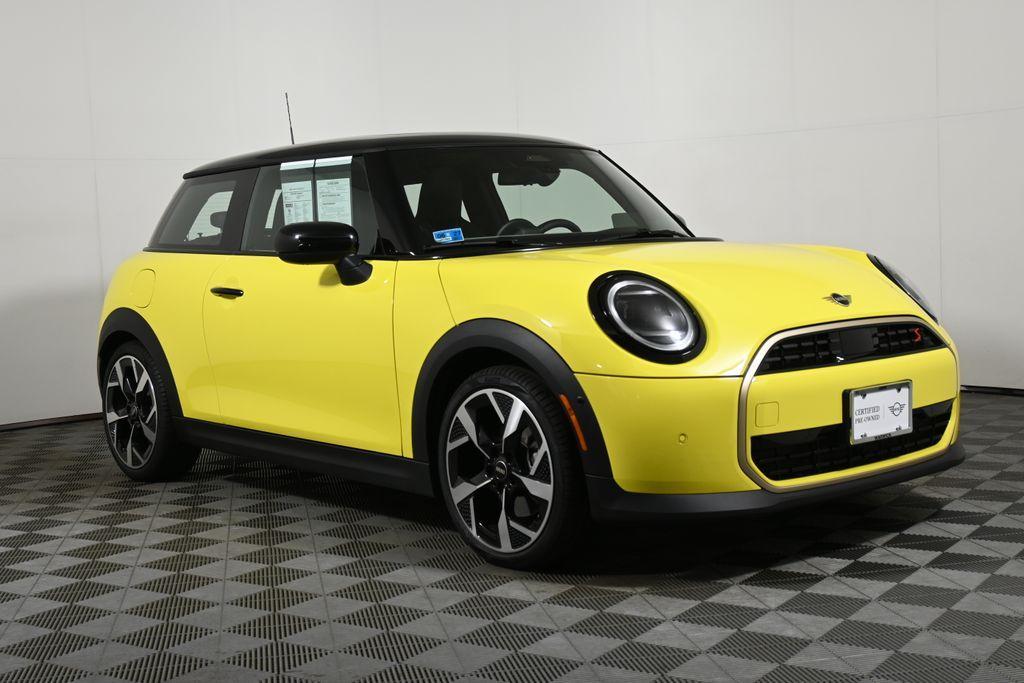 used 2025 MINI Hardtop car, priced at $31,650
