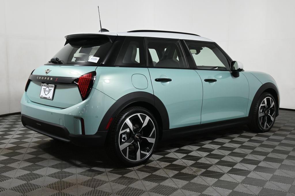 new 2026 MINI Hardtop car, priced at $40,275