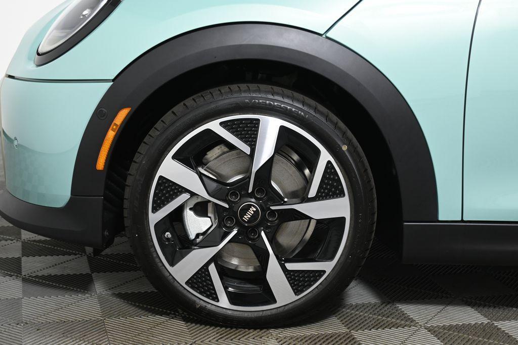 new 2026 MINI Hardtop car, priced at $40,275